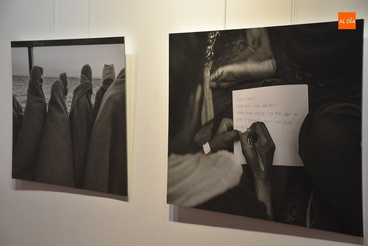 Foto 6 - El Ayuntamiento abre relaci&oacute;n con el Centro de Estudios Ib&eacute;ricos con una expo &lsquo;sin Fronteras&rsquo; 