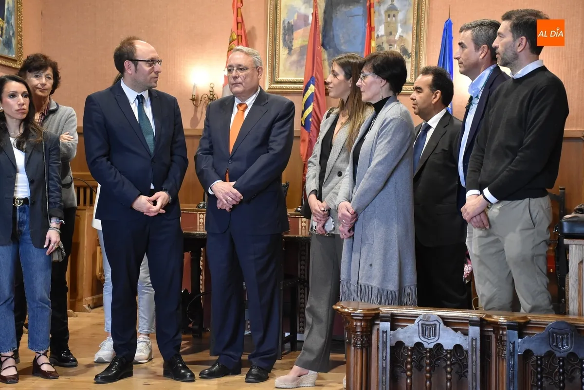 Foto 2 - La Junta de Gobierno del Colegio de la Abogac&iacute;a de Salamanca visita el Partido Judicial de Ciudad Rodrigo