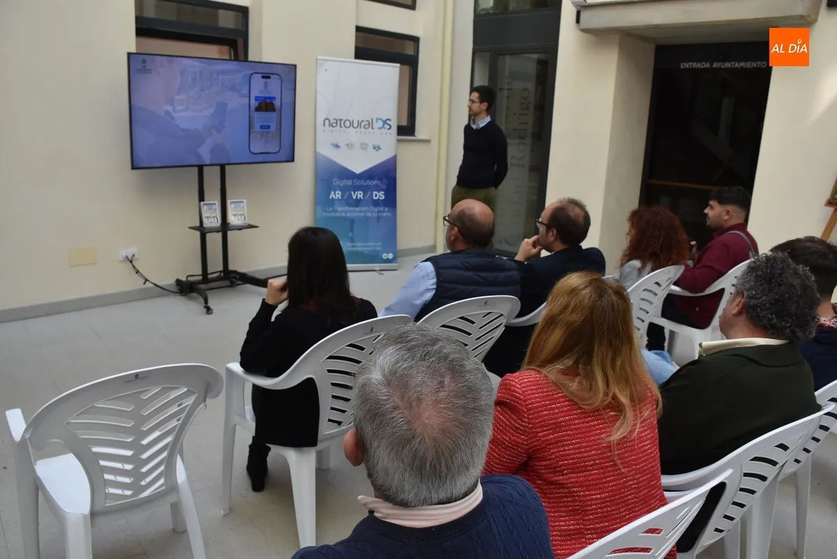 Foto 5 - Llega &lsquo;Ciudad Rodrigo AR Experience&rsquo; para conocer la ciudad mediante realidad aumentada y virtual