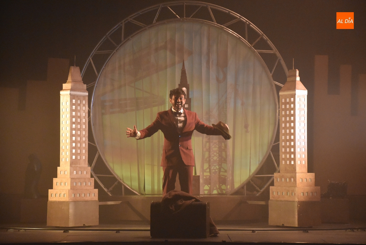 Federico García Lorca relata al público mirobrigense su viaje a Nueva York