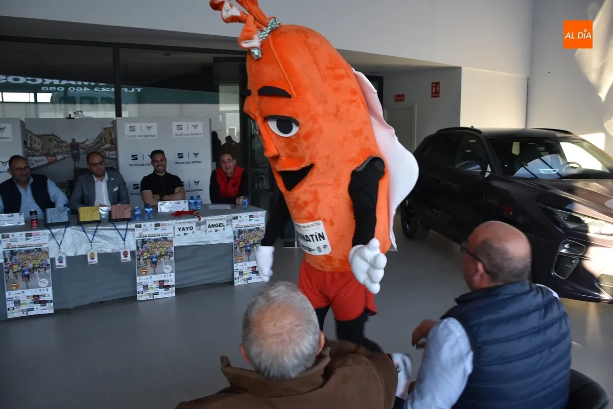 Foto 5 - La Media Marat&oacute;n estrena mascota en su edici&oacute;n con m&aacute;s inscritos desde antes de la pandemia