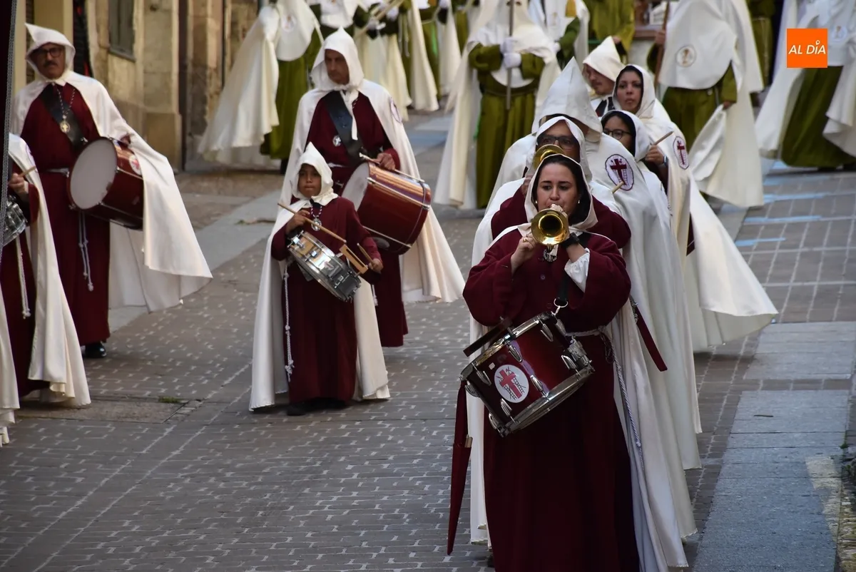 Foto 7 - La Oraci&oacute;n del Huerto acierta con el adelanto horario de su procesi&oacute;n