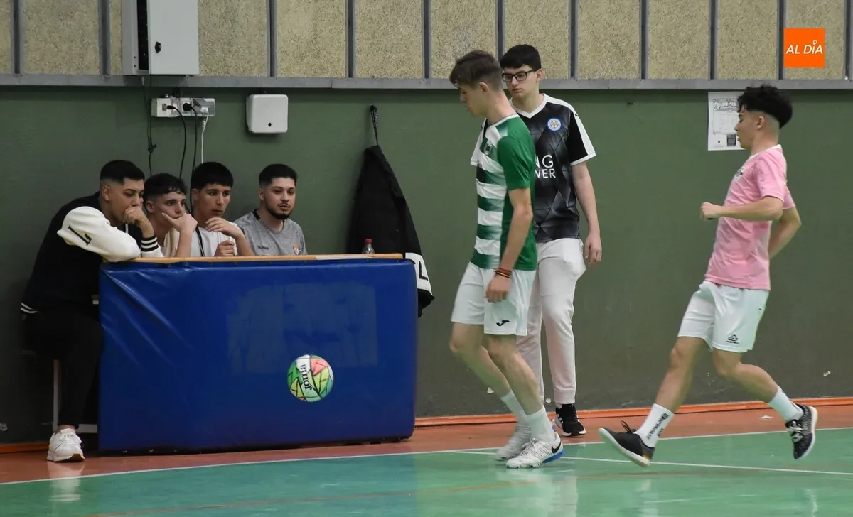 Foto 7 - Echa a andar la 3&ordf; Farinato League con un fant&aacute;stico ambiente en Conde de Fox&aacute;