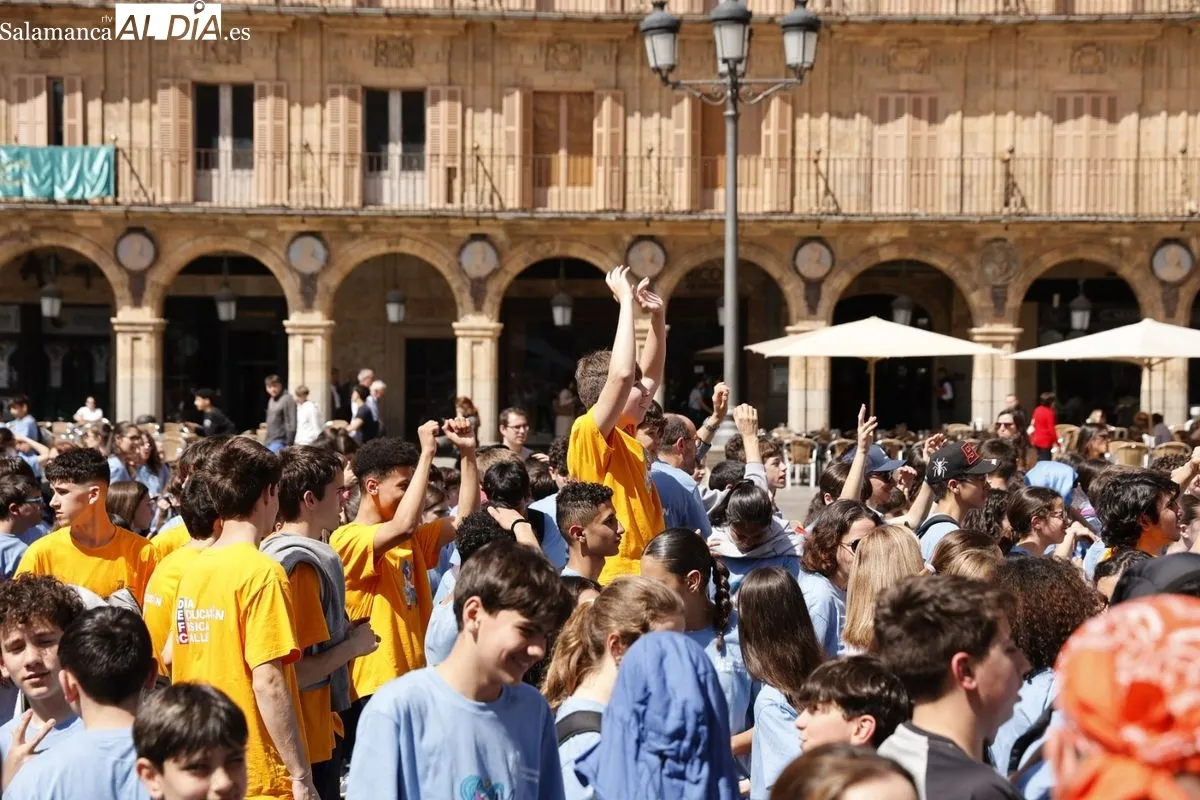 Día de Educación Física en la Calle celebrado en la Plaza Mayor. Foto de David Sañudo