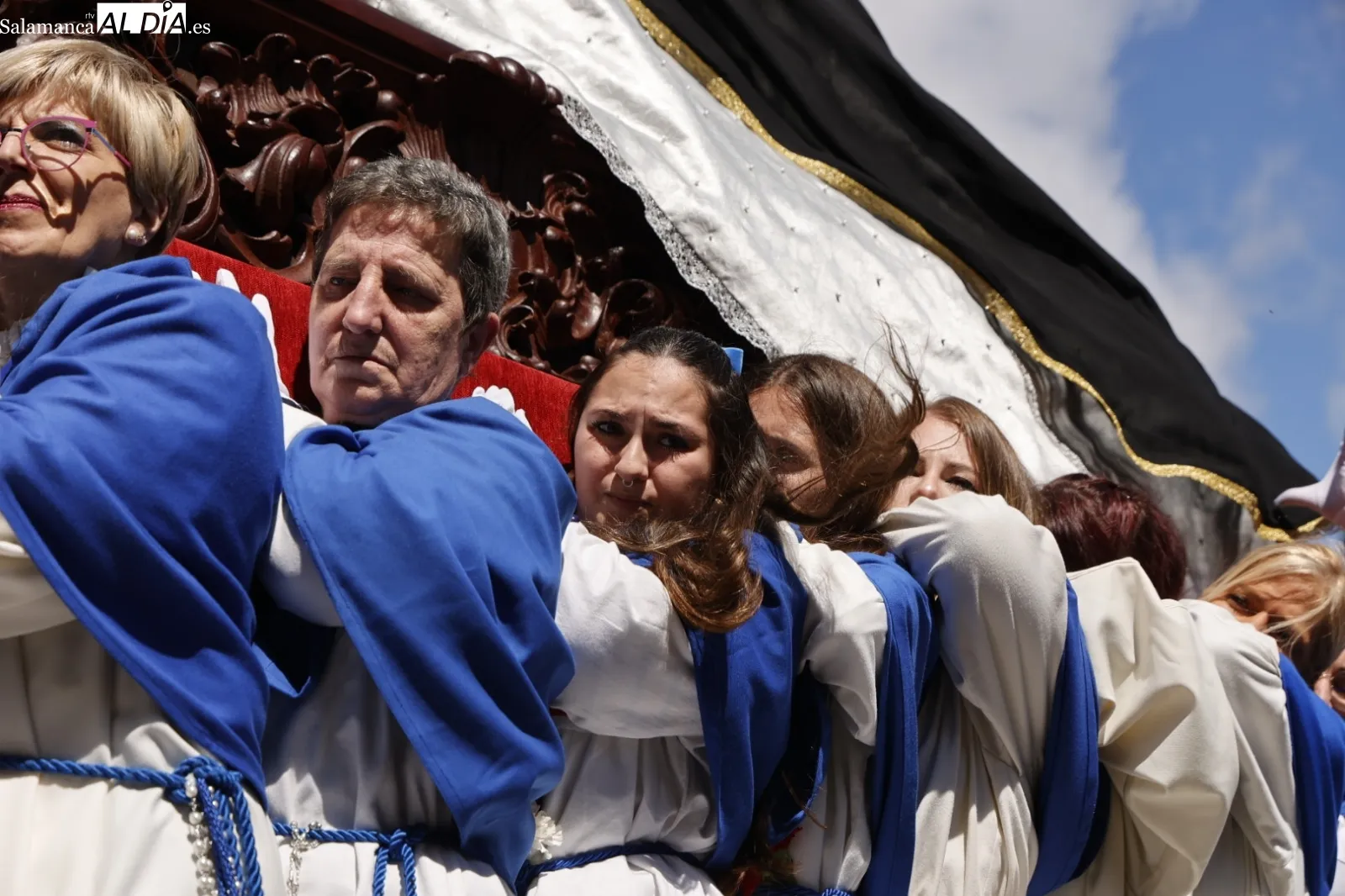 Encuentro entre Jesús Resucitado y la Virgen de la Alegría | Fotos: David Sañudo