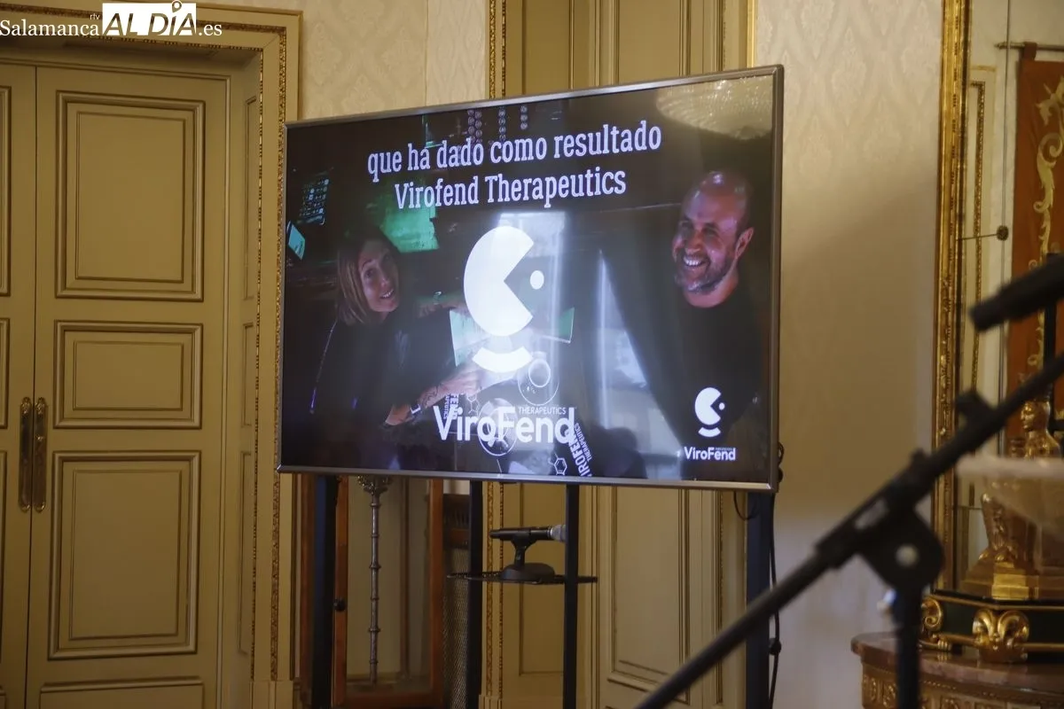 Presentación en el Ayuntamiento de Salamanca de ViroFend Therapeutics, el primer proyecto de la Incubadora de Empresas Biosanitarias (Abioinnova). Foto de Ángel Puma