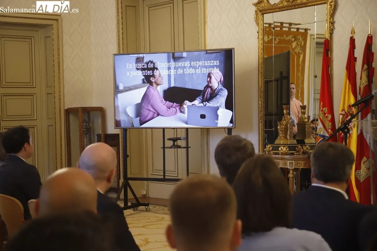 Presentación en el Ayuntamiento de Salamanca de ViroFend Therapeutics, el primer proyecto de la Incubadora de Empresas Biosanitarias (Abioinnova). Foto de Ángel Puma