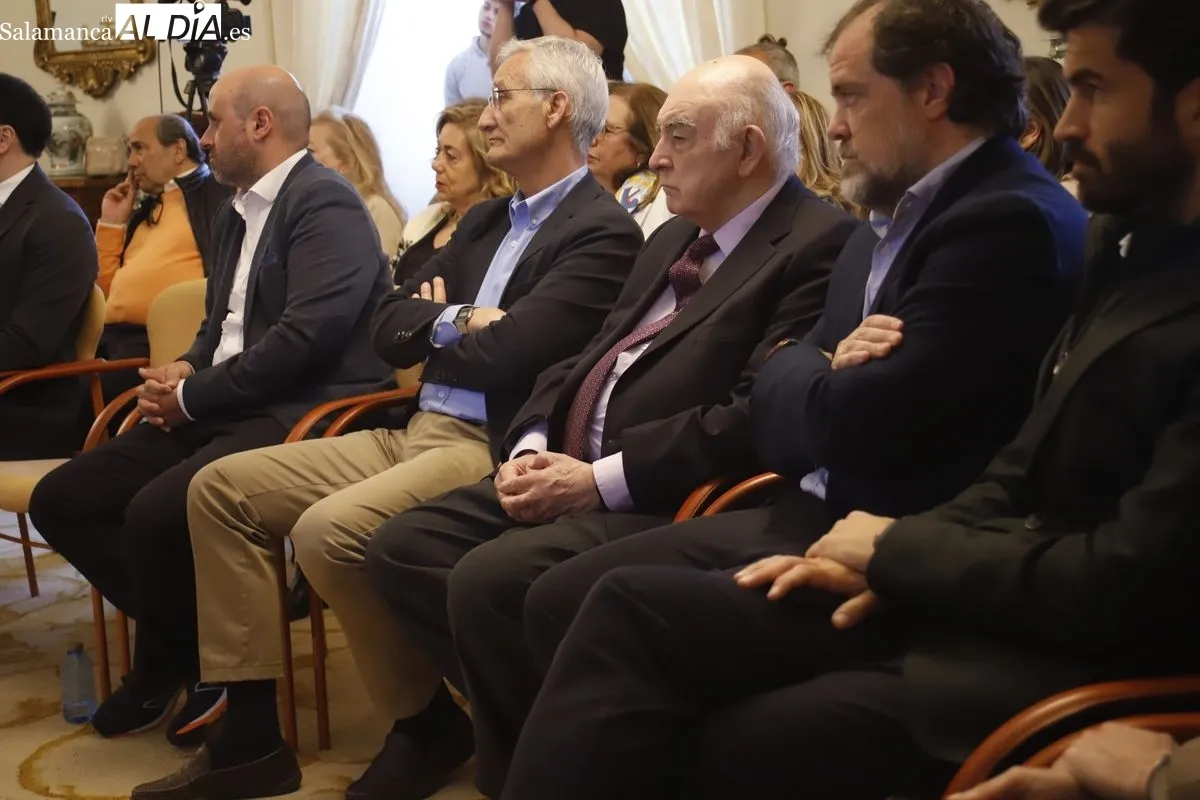 Presentación en el Ayuntamiento de Salamanca de ViroFend Therapeutics, el primer proyecto de la Incubadora de Empresas Biosanitarias (Abioinnova). Foto de Ángel Puma