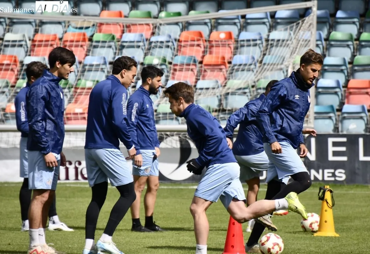 Entrenamiento del Salamanca UDS este martes en el estadio Helmántico