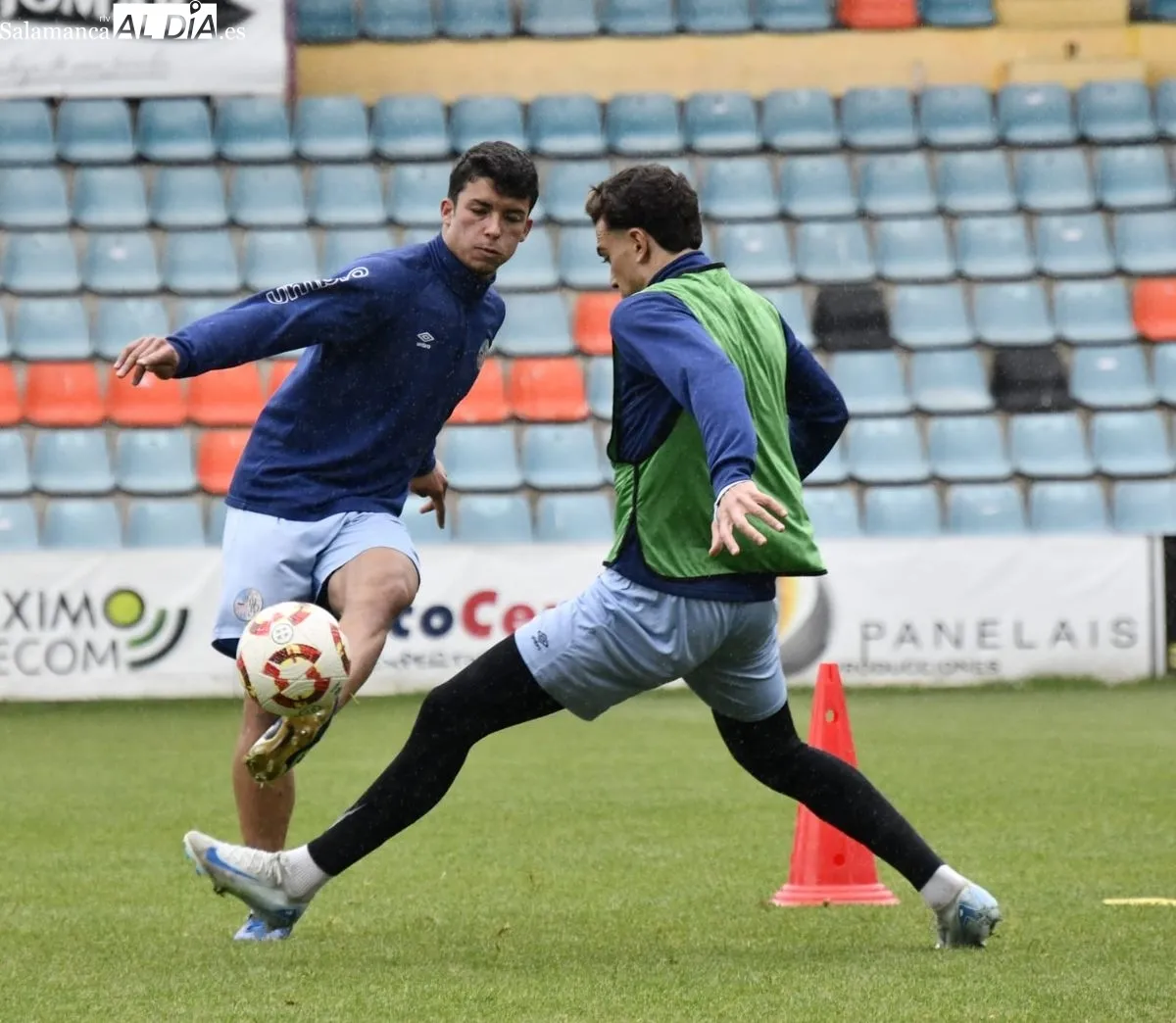 Entrenamiento del Salamanca UDS este martes en el estadio Helmántico