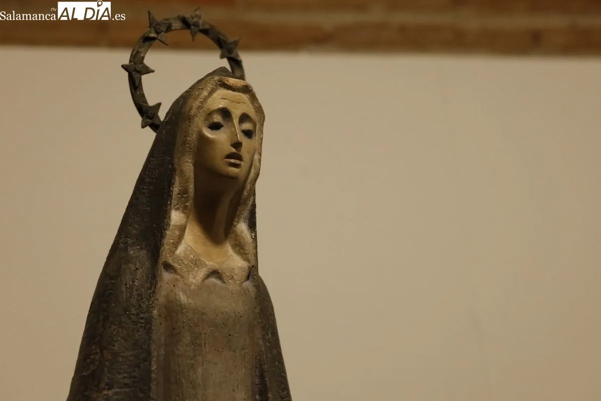 Exposición 'El sentimiento femenino en la obra de Agustín Casillas' | FOTOS: David Domínguez 
