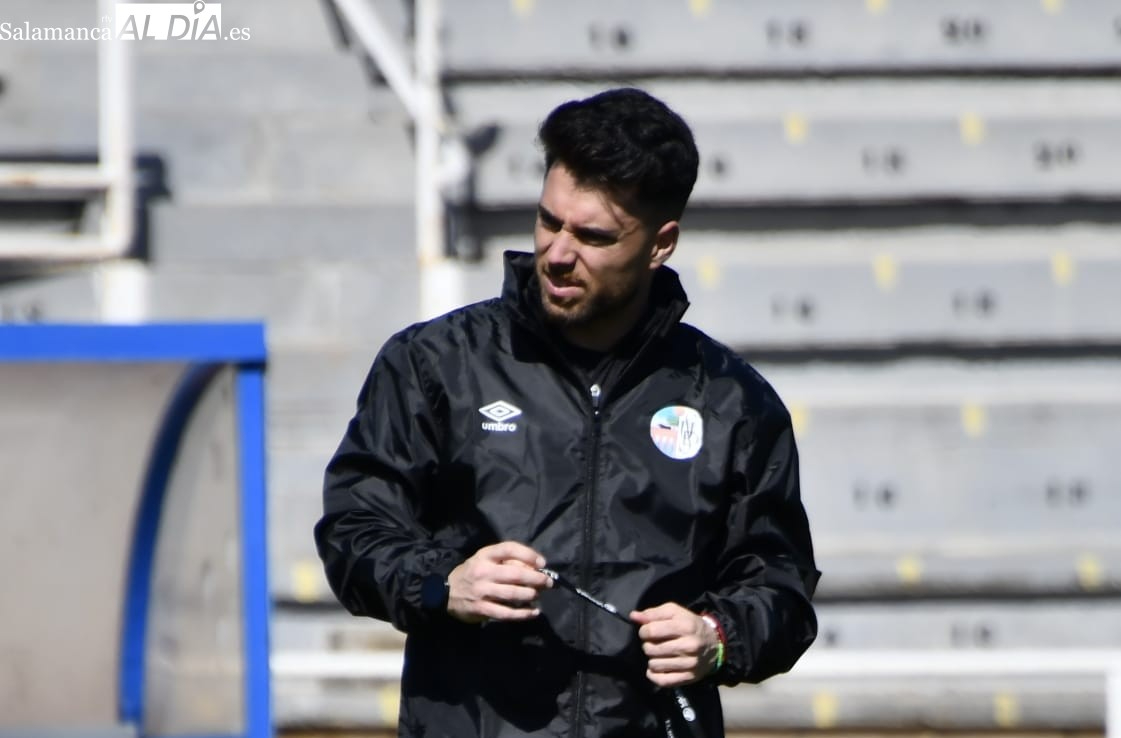 Jorge García: Está por ahí la Copa del Rey, se oye lo del playoff... pero no hay que volverse locos en el Salamanca UDS