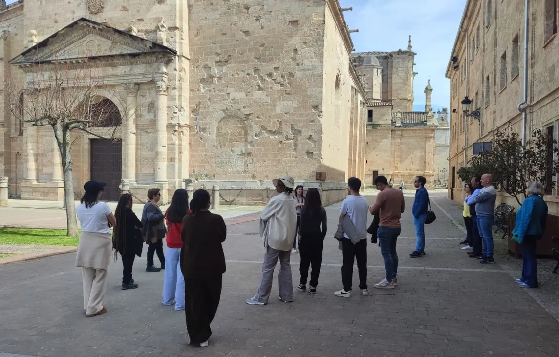 Foto 11 - Profesores y alumnos de Alcochete conocen Mir&oacute;briga de la mano de la EOI en un proyecto Erasmus+