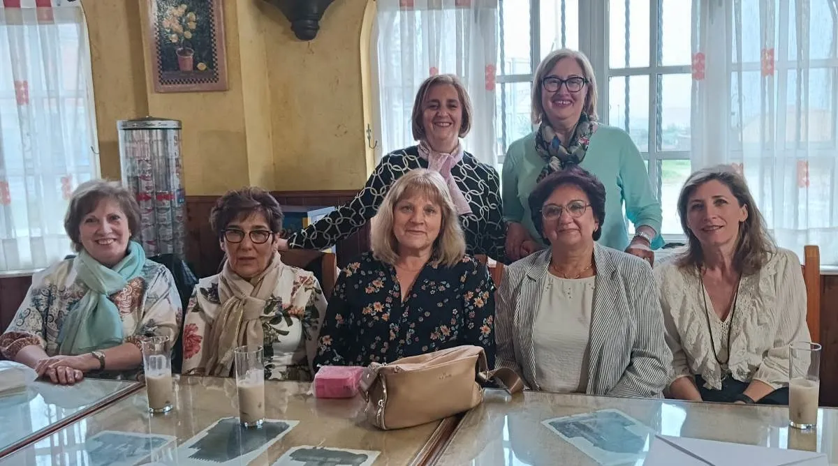 Foto 4 - Choni y &Aacute;ngela celebran su jubilaci&oacute;n tras 46 a&ntilde;os trabajando