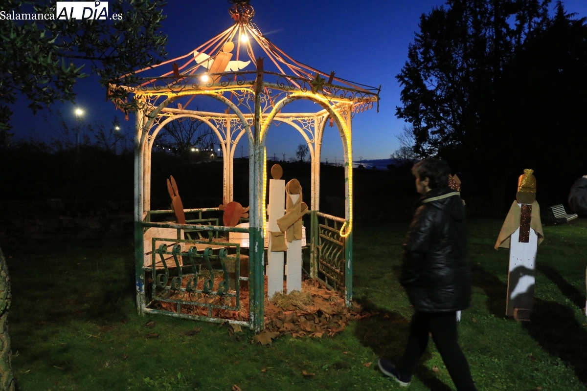  El Parque San Nicolás florece en Vitigudino con la llegada de la primavera y la inauguración del proyecto inclusivo de Asprodes 
