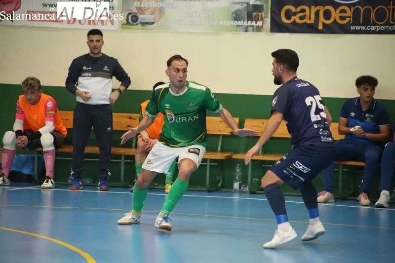 Foto 4 - El Piensos Dur&aacute;n Albense desborda al l&iacute;der y refuerza su candidatura al playoff (7-2)