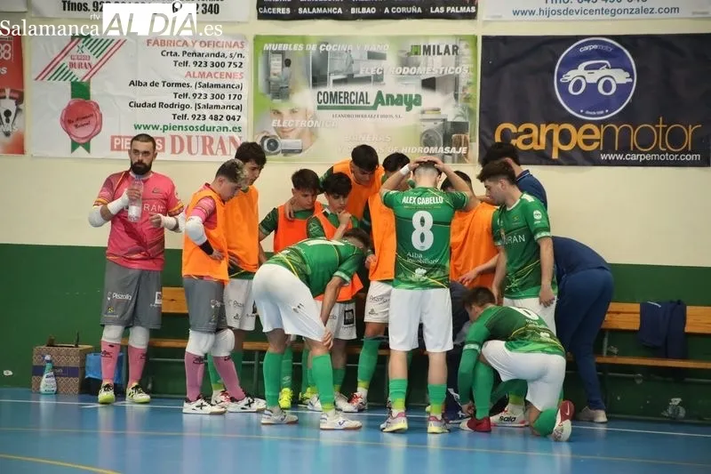 Foto 5 - El Piensos Dur&aacute;n Albense desborda al l&iacute;der y refuerza su candidatura al playoff (7-2)