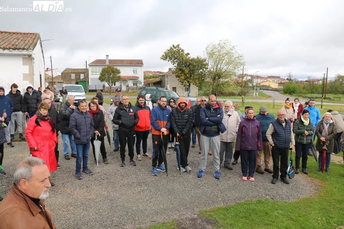 Inauguración de la pista de pádel en Cabeza de Framontanos / CORRAL