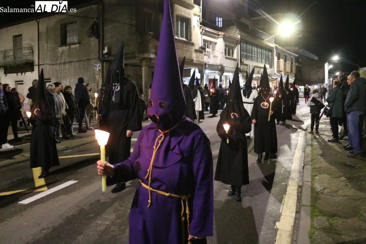 Procesión del Silencio con el Cristo de la Agonía en Vitigudino / CORRAL 
