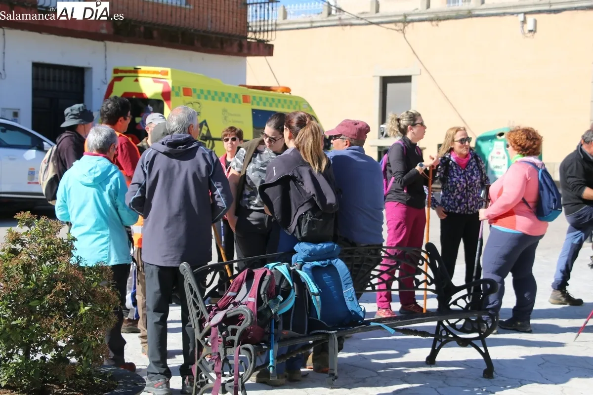 Excelente jornada de senderis en Barruecopardo para conocer las arribes del Huebra / CORRAL 