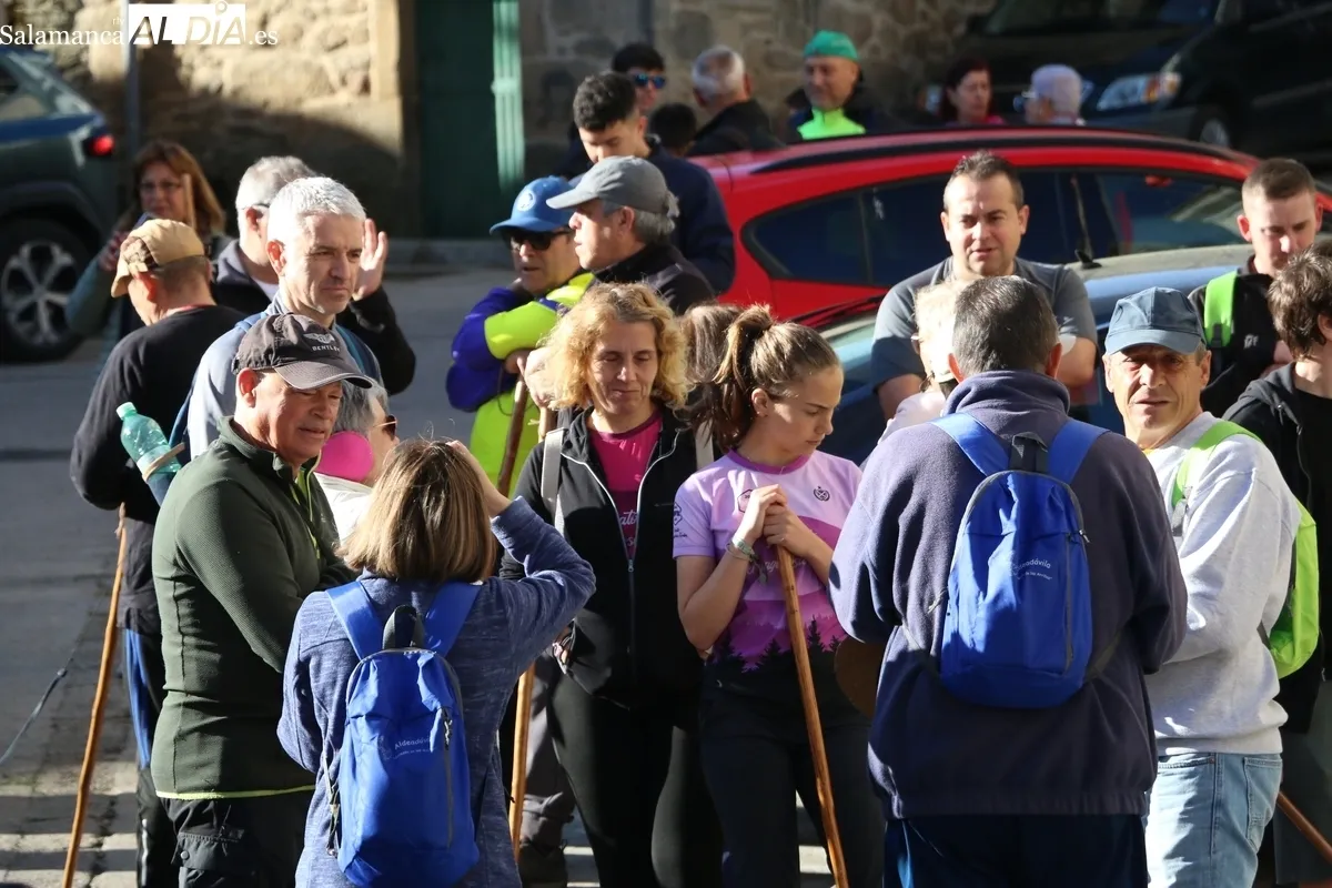 Salida de la XXIII Ruta de Senderismo de Aldeadávila de la Ribera / CORRAL