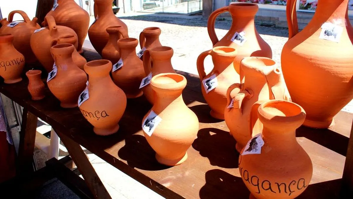 Feria de las Cantarinhas y de Artesanía de Bragança (Portugal) 