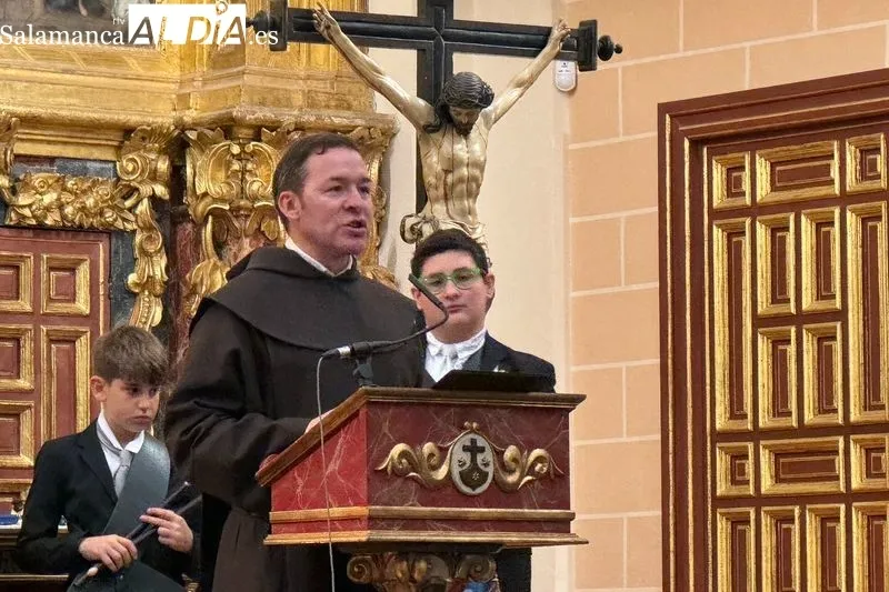 Foto 2 - Jaime Jim&eacute;nez toca el alma en el estreno de la marcha procesional &lsquo;Castillo de Cristal&rsquo;