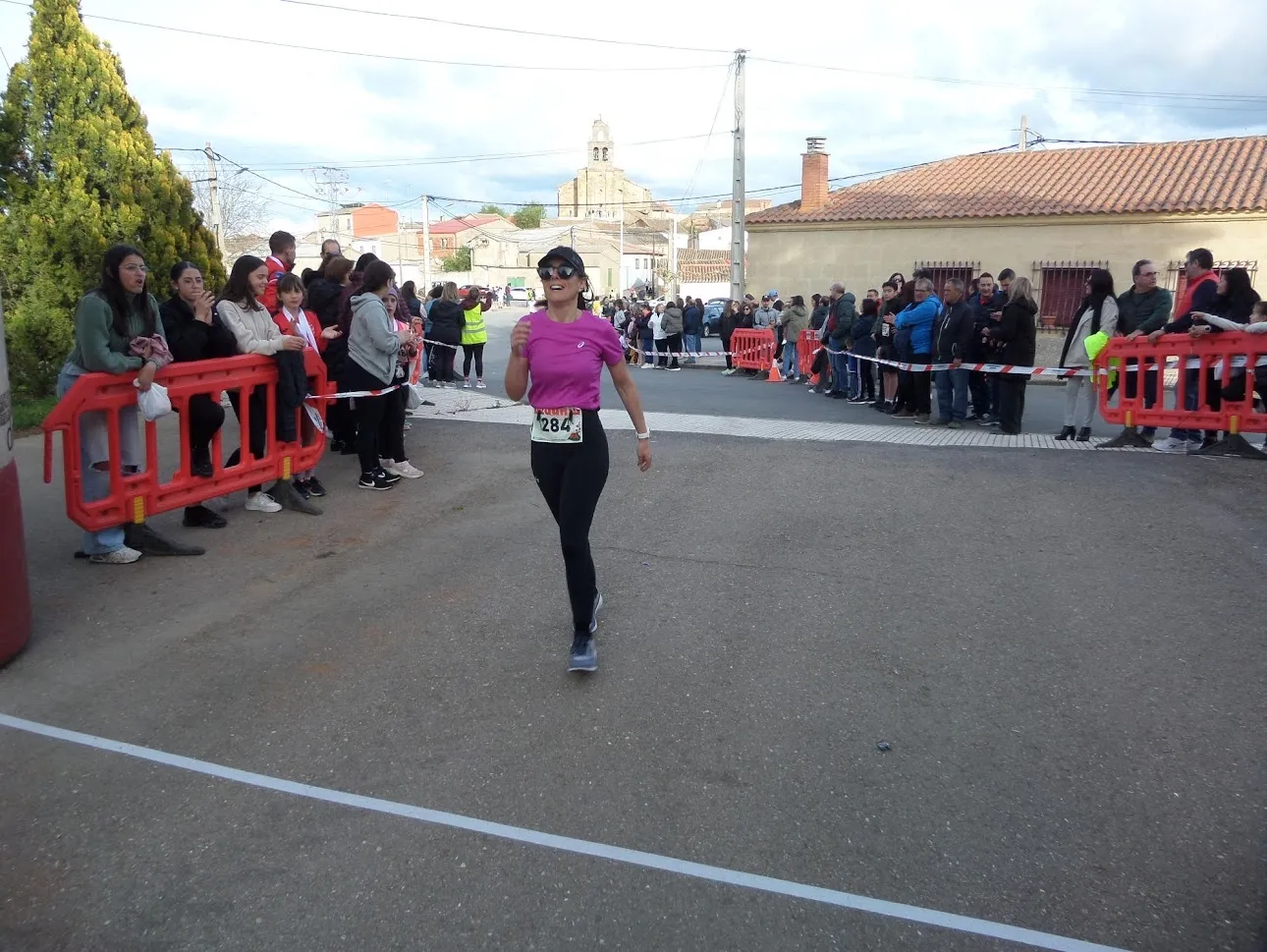 Foto 4 - Juan Bueno y Ver&oacute;nica S&aacute;nchez se llevan el triunfo en la sorprendente I Carrera Popular Cristo de Hornillos de Arabayona