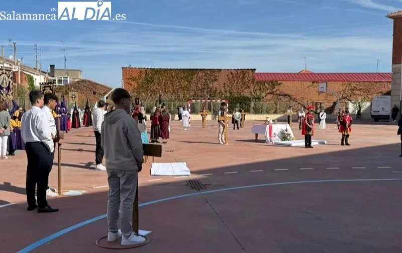 Vía Crucis del Colegio La Encarnación