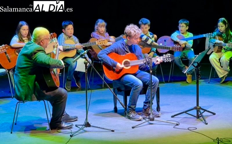 Butacas llenas para vivir los conciertos ‘Música en Familia’ de la EMM