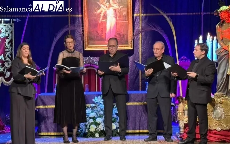 Foto 5 - Reflexiones sobre la fe y la verdad, protagonistas del profundo preg&oacute;n de la Semana Santa a cargo del divulgador Rafael L&oacute;pez Borrego 