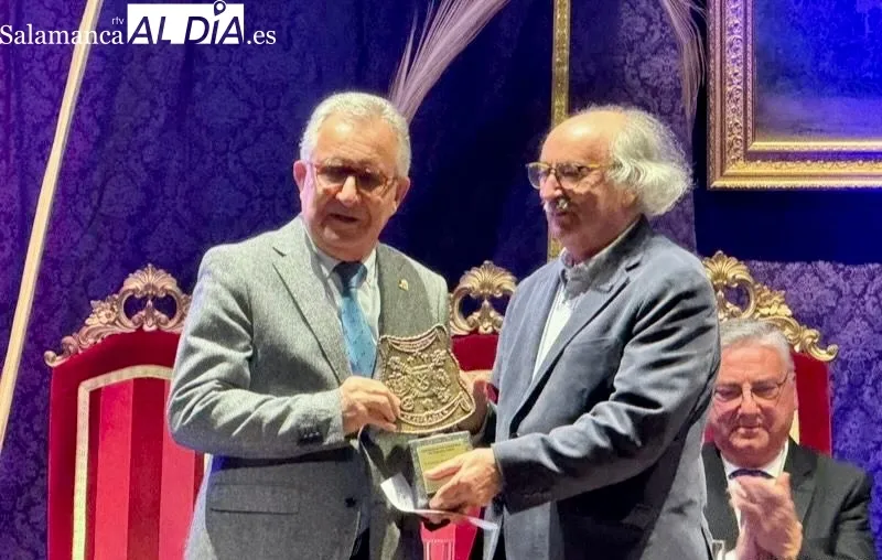 Foto 8 - Reflexiones sobre la fe y la verdad, protagonistas del profundo preg&oacute;n de la Semana Santa a cargo del divulgador Rafael L&oacute;pez Borrego 