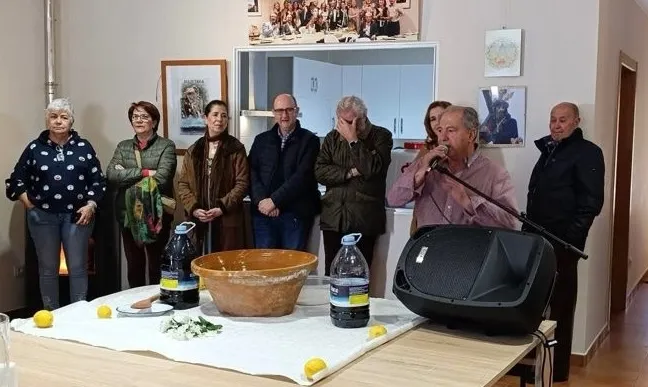 Foto 4 - Macotera disfruta con la vuelta de las festivas y tradicionales limonadas en el Jueves Santo