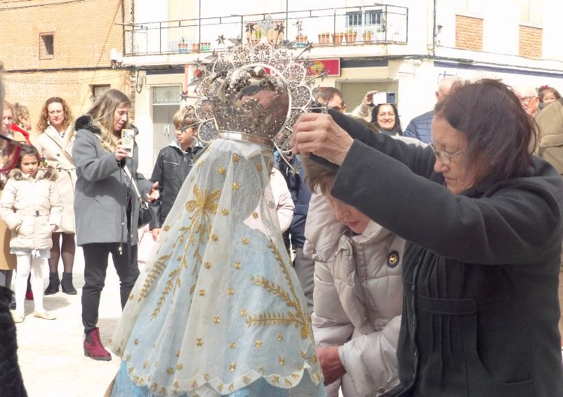 Fervor en Villoria para vivir la esperada Procesión del Encuentro