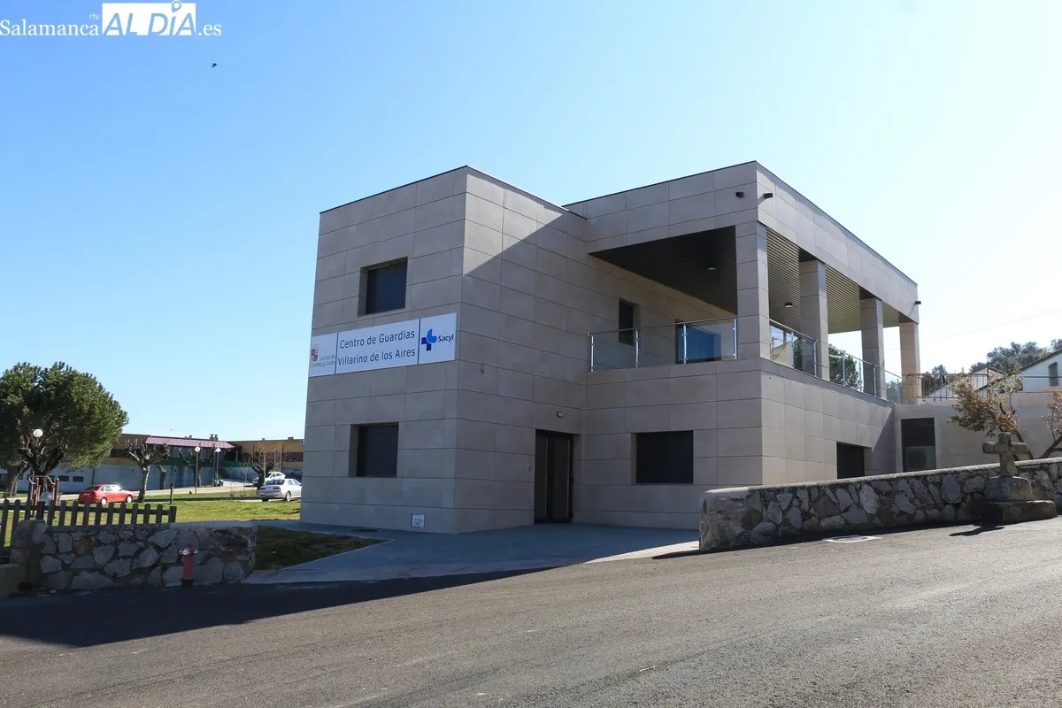 Nuevo Centro Médico de Villarino / CORRAL