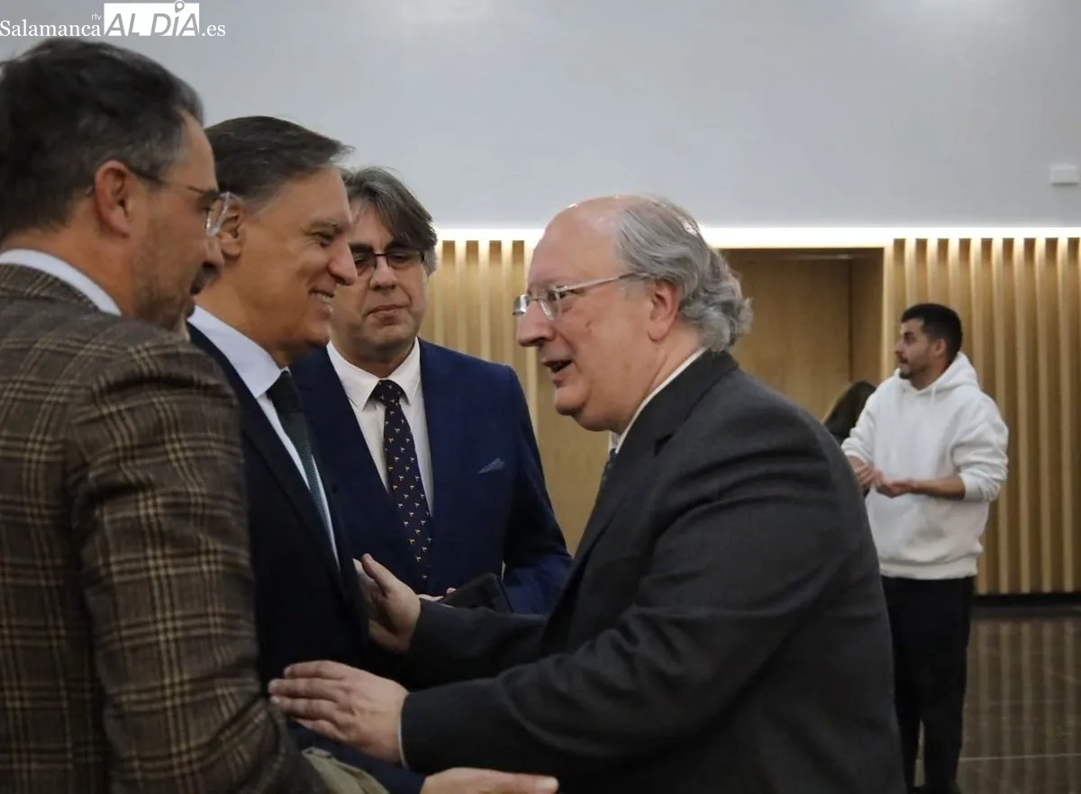 La Universidad de Salamanca presentaba su Plan Estratégico a la sociedad civil en el Centro Internacional del Español. Foto de David Domínguez