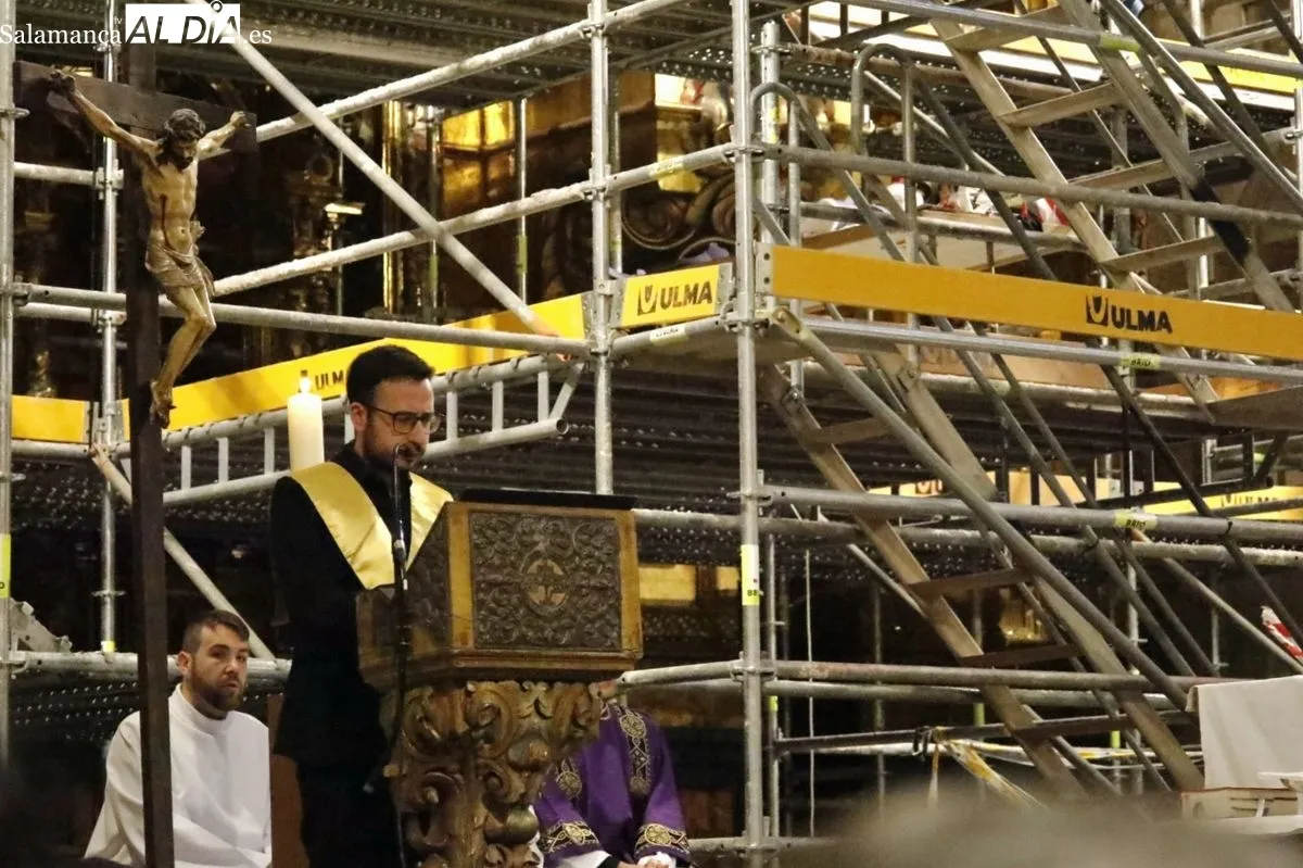 Misa funeral por el Papa Francisco en La Clerecía. Foto de David Domínguez