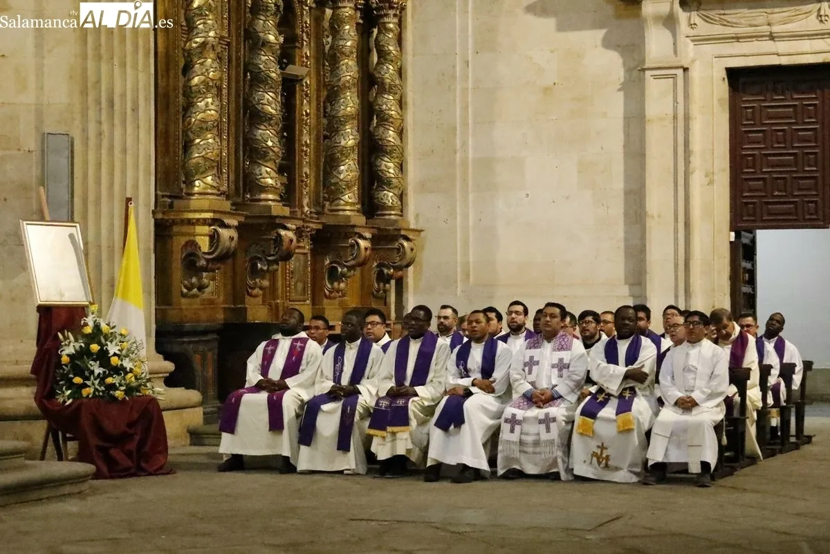 Misa funeral por el Papa Francisco en La Clerecía. Foto de David Domínguez