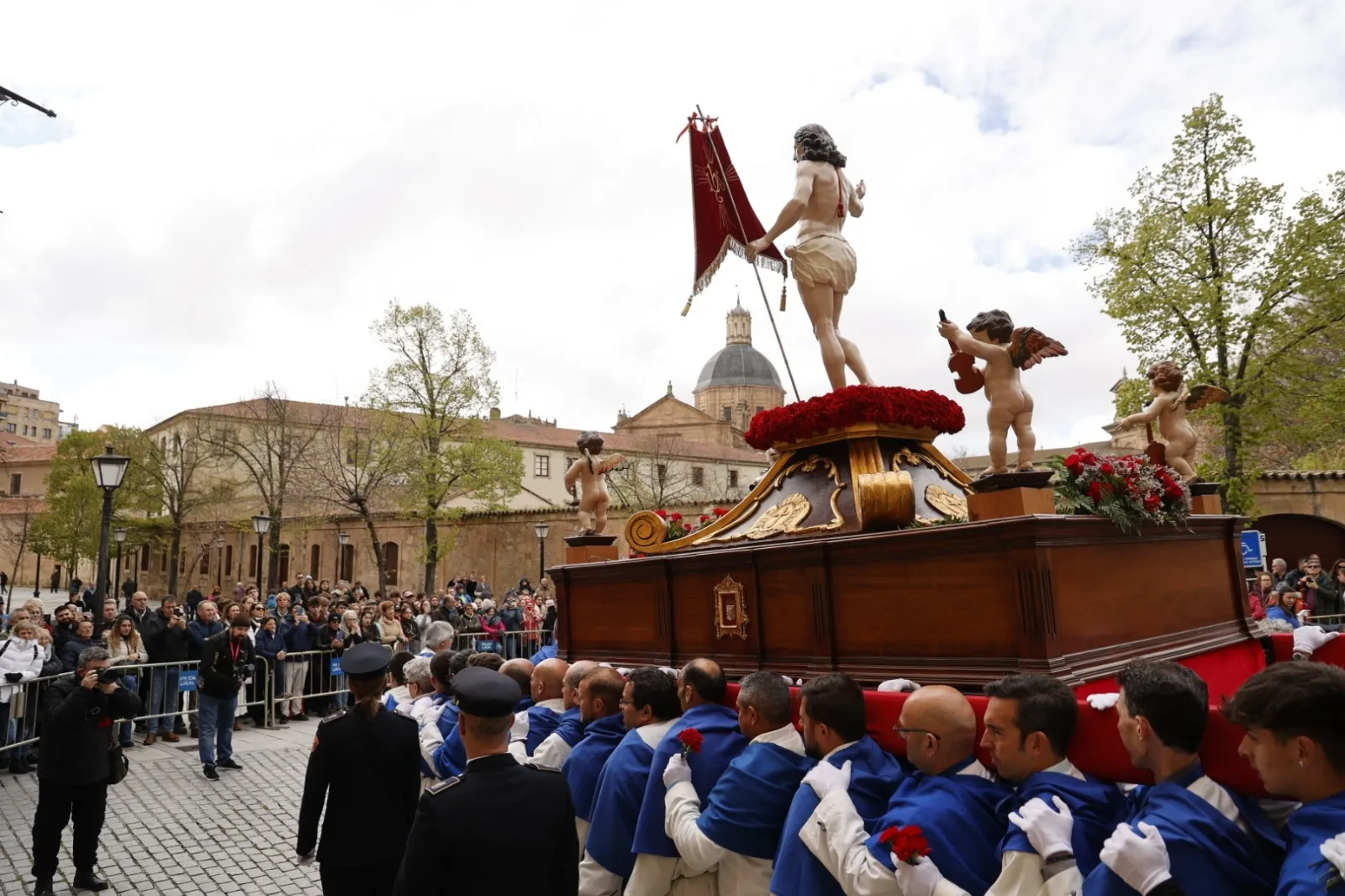 Procesión de Jesús Resucitado en Salamanca | Fotos: David Sañudo