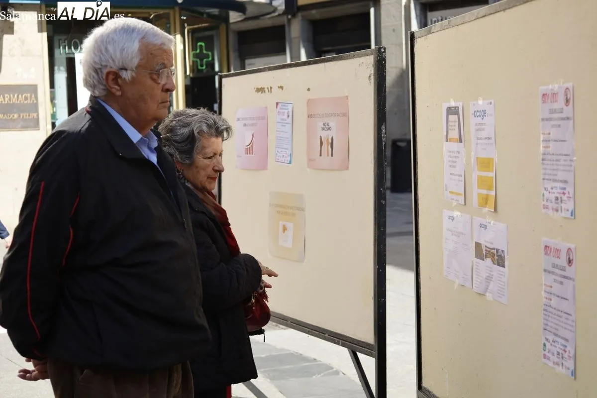 Jornada de sensibilización contra los delitos de odio en la Plaza Liceo. Foto de David Domínguez