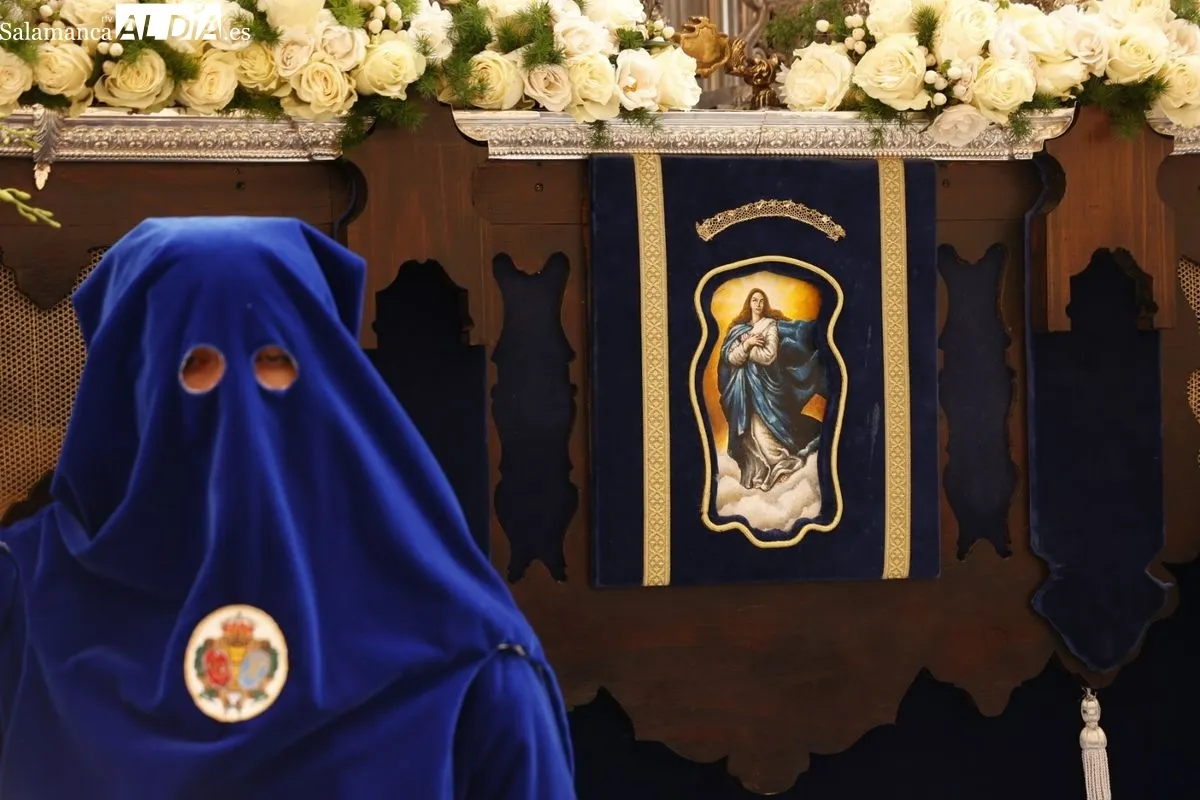 Procesión de la Hermandad Sacramental, Mercedaria y de Penitencia de Nuestro Padre Jesús Despojado de sus Vestiduras y María Santísima de la Caridad y del Consuelo. Fotos: David Sañudo