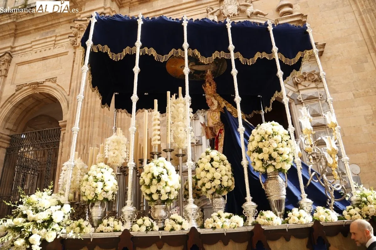 Procesión de la Hermandad Sacramental, Mercedaria y de Penitencia de Nuestro Padre Jesús Despojado de sus Vestiduras y María Santísima de la Caridad y del Consuelo. Fotos: David Sañudo