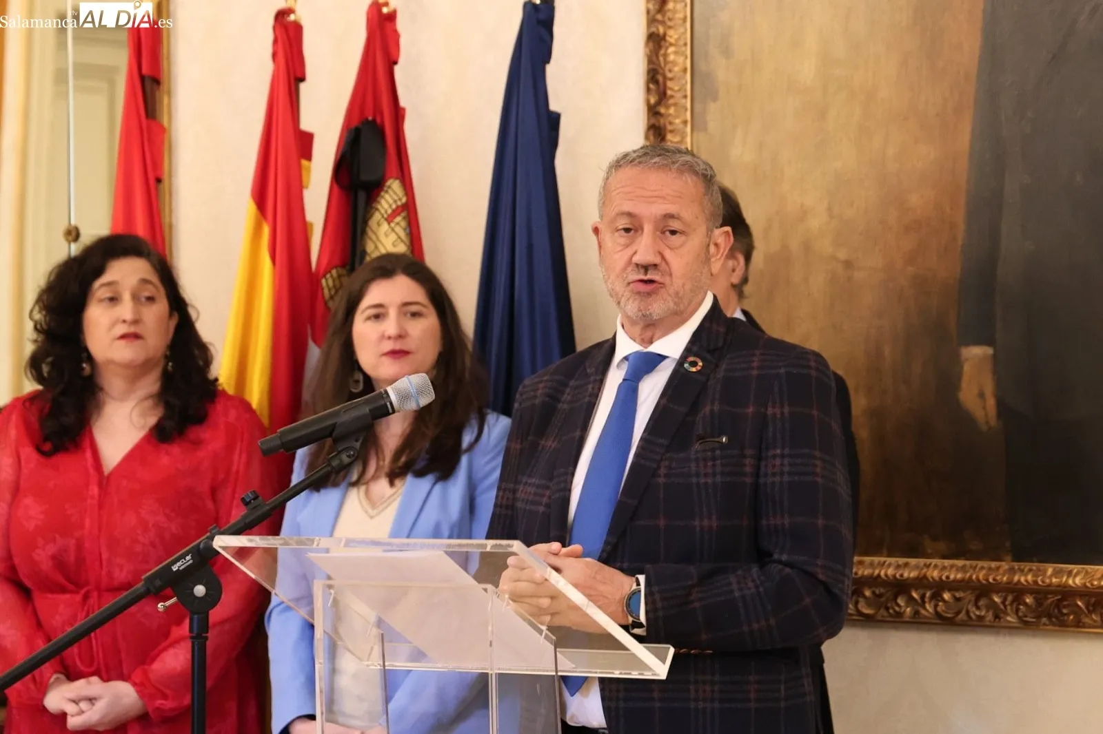 Recepción municipal a  Ariadna, AIPA, Asperger Salamanca y Fundaneed. Foto de David Sañudo