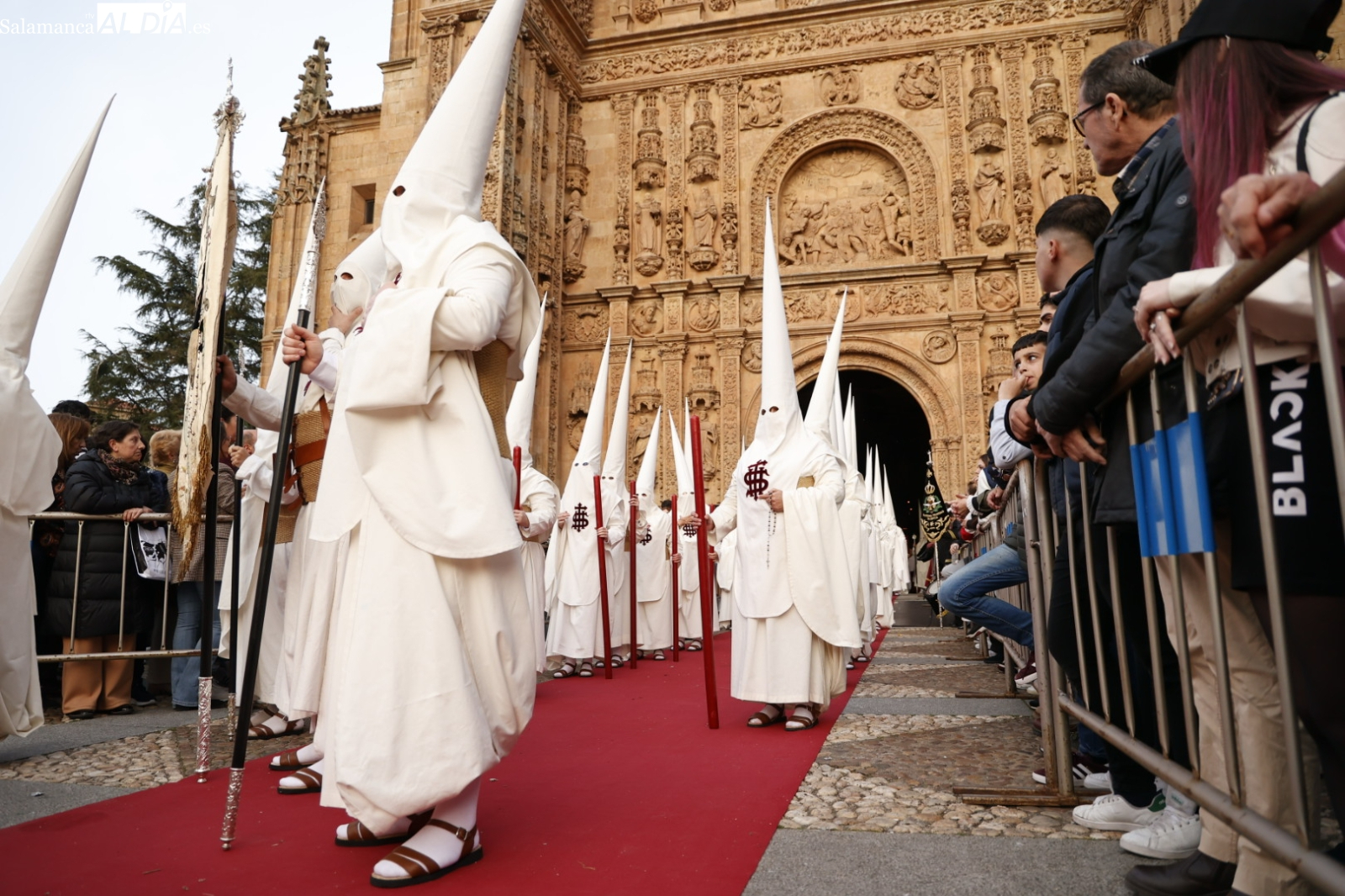 La Junta de Semana Santa de Salamanca pide respeto y silencio para las procesiones