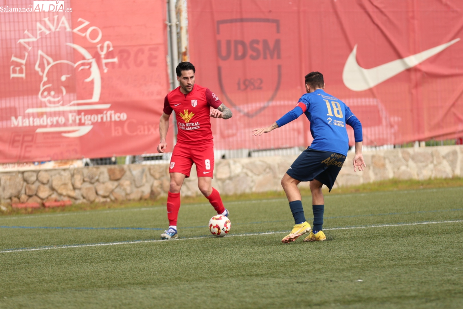 Nuevo césped artificial para el Alfonso San Casto de Santa Marta