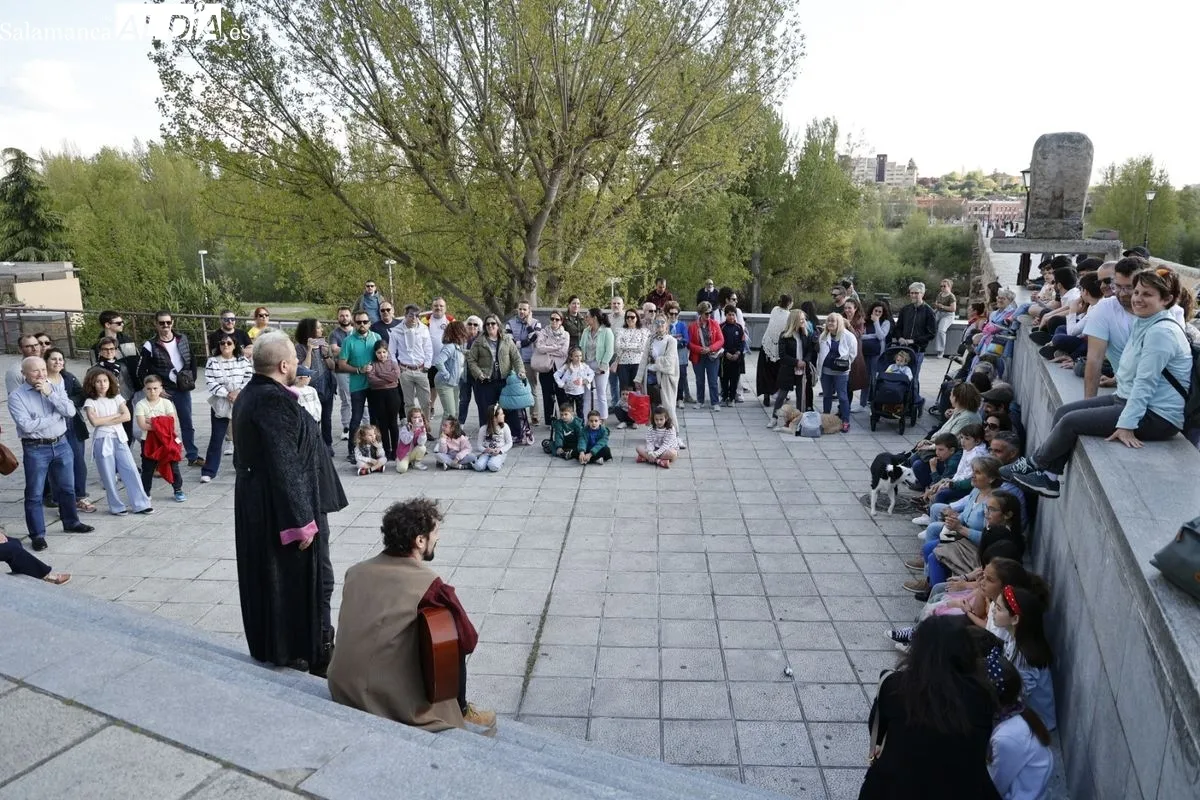 Visitas teatralizadas con motivo del Lunes de Aguas en Salamanca. Fotos: David Sañudo