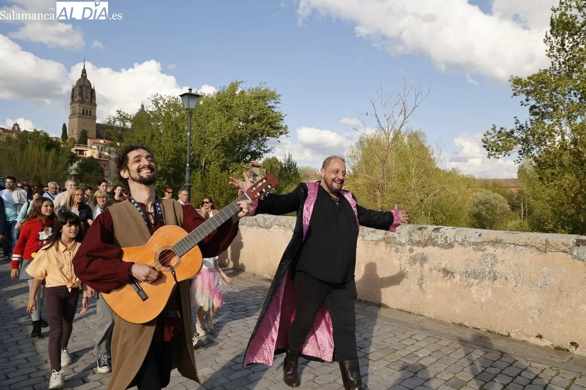 Visitas teatralizadas con motivo del Lunes de Aguas en Salamanca. Fotos: David Sañudo