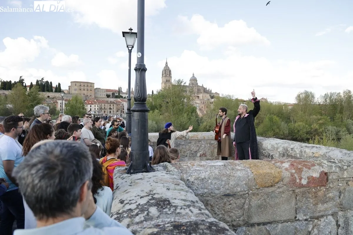 Visitas teatralizadas con motivo del Lunes de Aguas en Salamanca. Fotos: David Sañudo