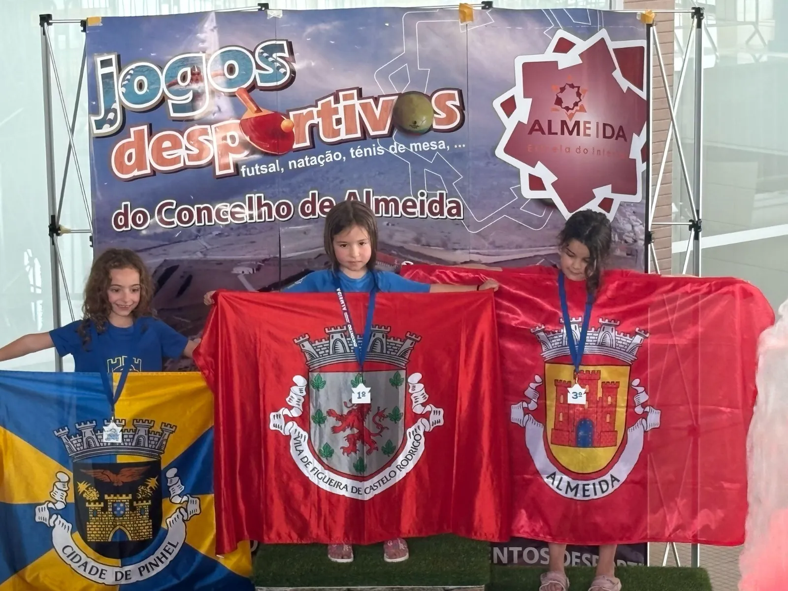 Foto 4 - Nuevos podios en Almeida para los jovenc&iacute;simos nadadores mirobrigenses