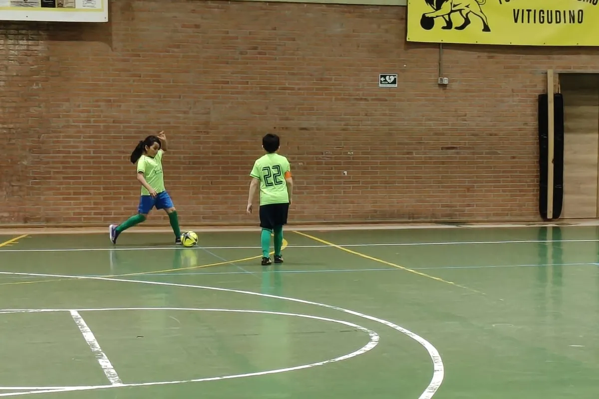 Partido amistoso de fútbol sala en Vitigudino entre el UD Vitigudino y Lumbrales 